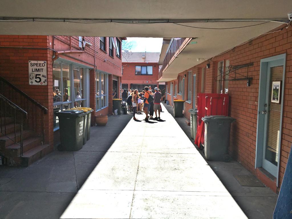 St Kilda Hostel Melbourne City Exterior foto